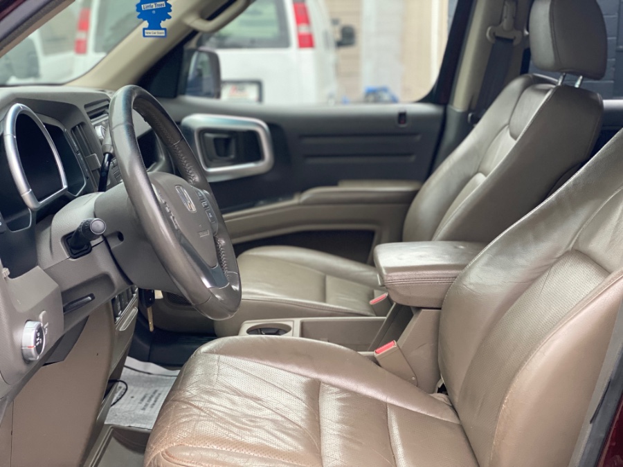 2008 Honda Ridgeline 4WD Crew Cab RTL w/Lthr, available for sale in Hamden, Connecticut | Adonai Auto Sales LLC. Hamden, Connecticut 2008 Honda Ridgeline 4WD Crew Cab RTL w/Lthr, available for sale in Hamden, Connecticut | Adonai Auto Sales LLC. Hamden, Connecticut