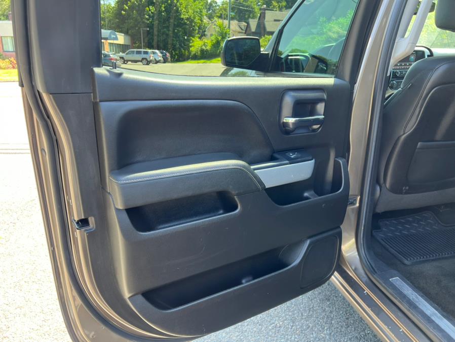 2014 Chevrolet Silverado 1500 4WD Crew Cab 143.5" LT w/2LT, available for sale in Waterbury, Connecticut | Platinum Auto Care. Waterbury, Connecticut 2014 Chevrolet Silverado 1500 4WD Crew Cab 143.5" LT w/2LT, available for sale in Waterbury, Connecticut | Platinum Auto Care. Waterbury, Connecticut