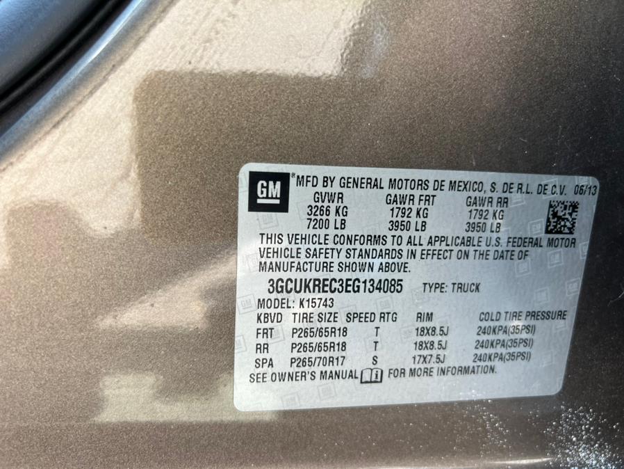2014 Chevrolet Silverado 1500 4WD Crew Cab 143.5" LT w/2LT, available for sale in Waterbury, Connecticut | Platinum Auto Care. Waterbury, Connecticut 2014 Chevrolet Silverado 1500 4WD Crew Cab 143.5" LT w/2LT, available for sale in Waterbury, Connecticut | Platinum Auto Care. Waterbury, Connecticut