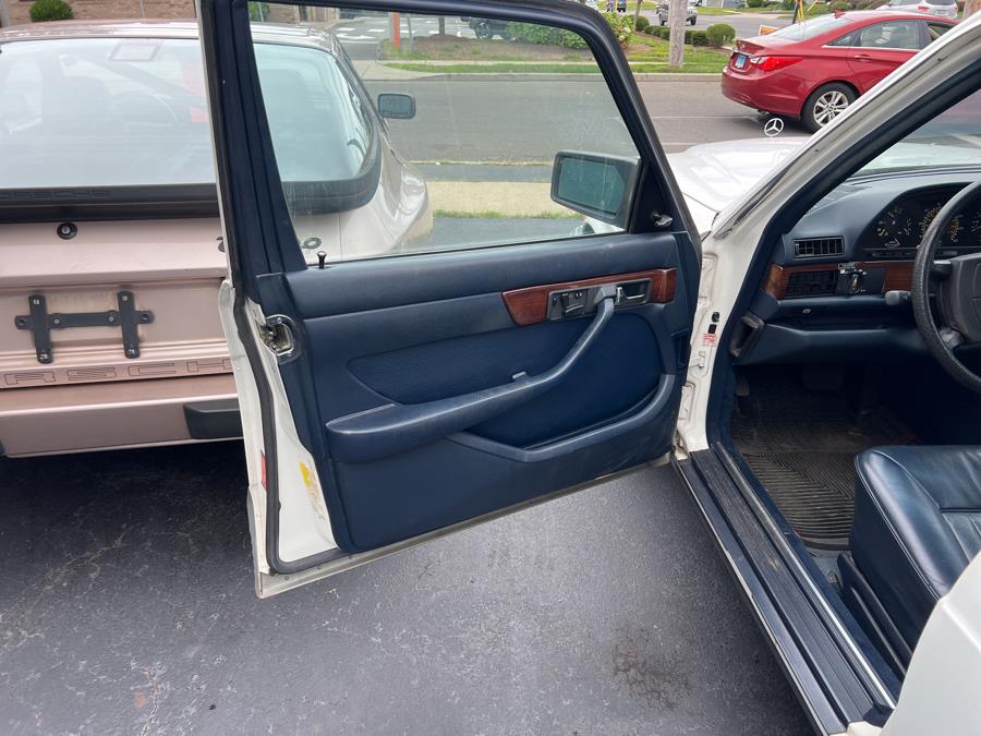 1985 Mercedes-Benz 380 Series 4dr Sedan 380SE, available for sale in Milford, Connecticut | Village Auto Sales. Milford, Connecticut 1985 Mercedes-Benz 380 Series 4dr Sedan 380SE, available for sale in Milford, Connecticut | Village Auto Sales. Milford, Connecticut
