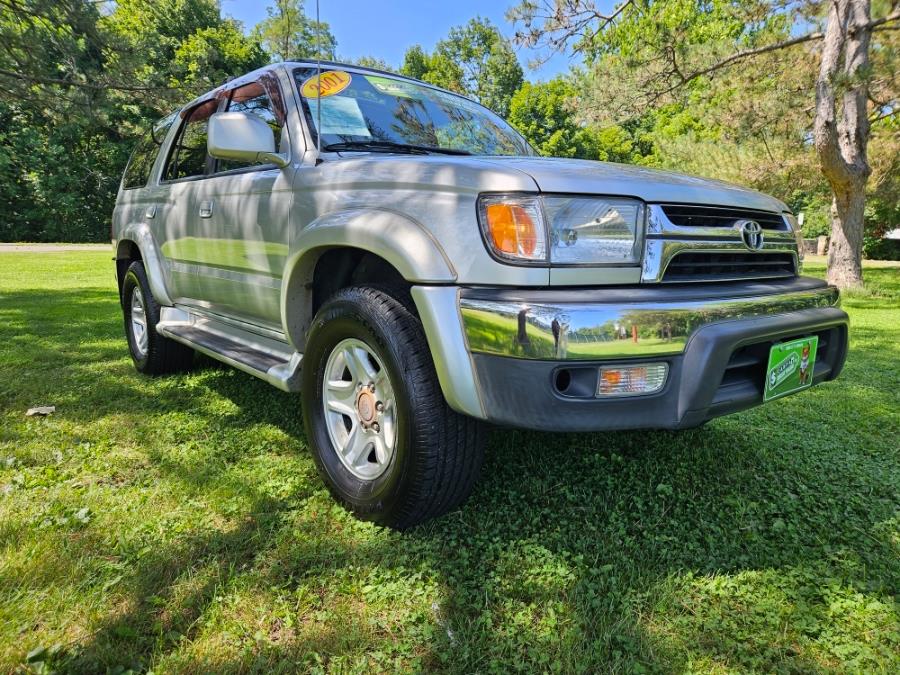 2001 Toyota 4Runner 4dr SR5 3.4L Auto 4WD, available for sale in New Britain, Connecticut | Supreme Automotive. New Britain, Connecticut