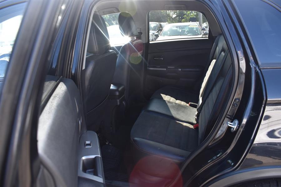 2018 Mitsubishi Outlander Sport ES, available for sale in Patchogue, New York | 112 Auto Plaza. Patchogue, New York 2018 Mitsubishi Outlander Sport ES, available for sale in Patchogue, New York | 112 Auto Plaza. Patchogue, New York