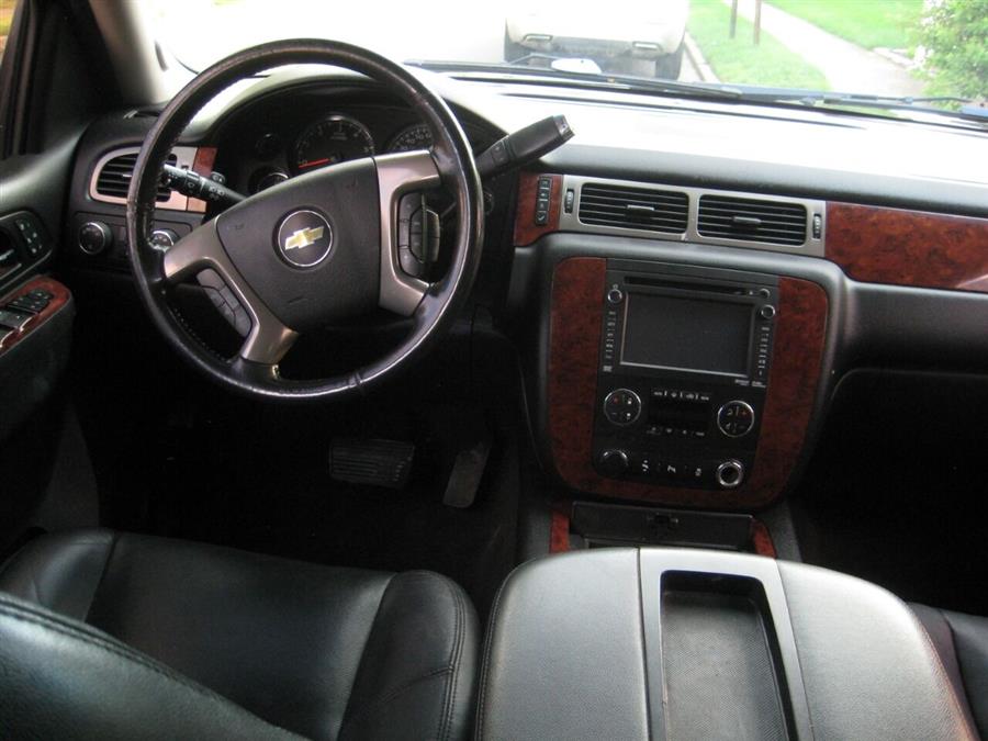 2013 Chevrolet Suburban LTZ 4x4 4dr SUV, available for sale in Massapequa, New York | Rite Choice Auto Inc.. Massapequa, New York 2013 Chevrolet Suburban LTZ 4x4 4dr SUV, available for sale in Massapequa, New York | Rite Choice Auto Inc.. Massapequa, New York