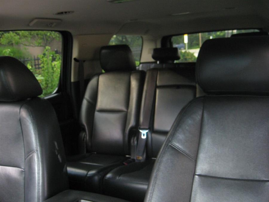 2013 Chevrolet Suburban LTZ 4x4 4dr SUV, available for sale in Massapequa, New York | Rite Choice Auto Inc.. Massapequa, New York 2013 Chevrolet Suburban LTZ 4x4 4dr SUV, available for sale in Massapequa, New York | Rite Choice Auto Inc.. Massapequa, New York