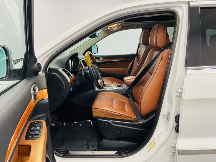 2013 Jeep Grand Cherokee 4WD 4dr Overland, available for sale in Linden, New Jersey | East Coast Auto Group. Linden, New Jersey 2013 Jeep Grand Cherokee 4WD 4dr Overland, available for sale in Linden, New Jersey | East Coast Auto Group. Linden, New Jersey