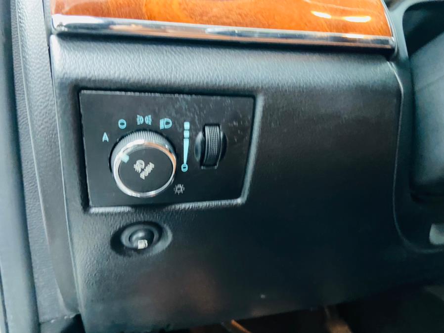 2013 Jeep Grand Cherokee 4WD 4dr Overland, available for sale in Linden, New Jersey | East Coast Auto Group. Linden, New Jersey 2013 Jeep Grand Cherokee 4WD 4dr Overland, available for sale in Linden, New Jersey | East Coast Auto Group. Linden, New Jersey
