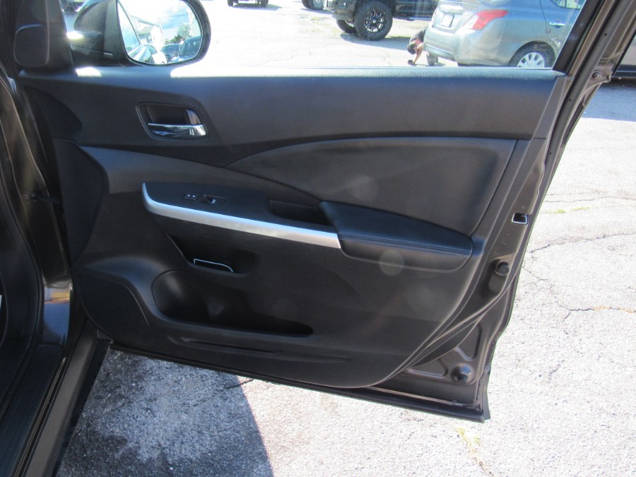 2015 Honda CR-V EX-L, available for sale in Worcester, Massachusetts | Hilario's Auto Sales Inc.. Worcester, Massachusetts 2015 Honda CR-V EX-L, available for sale in Worcester, Massachusetts | Hilario's Auto Sales Inc.. Worcester, Massachusetts