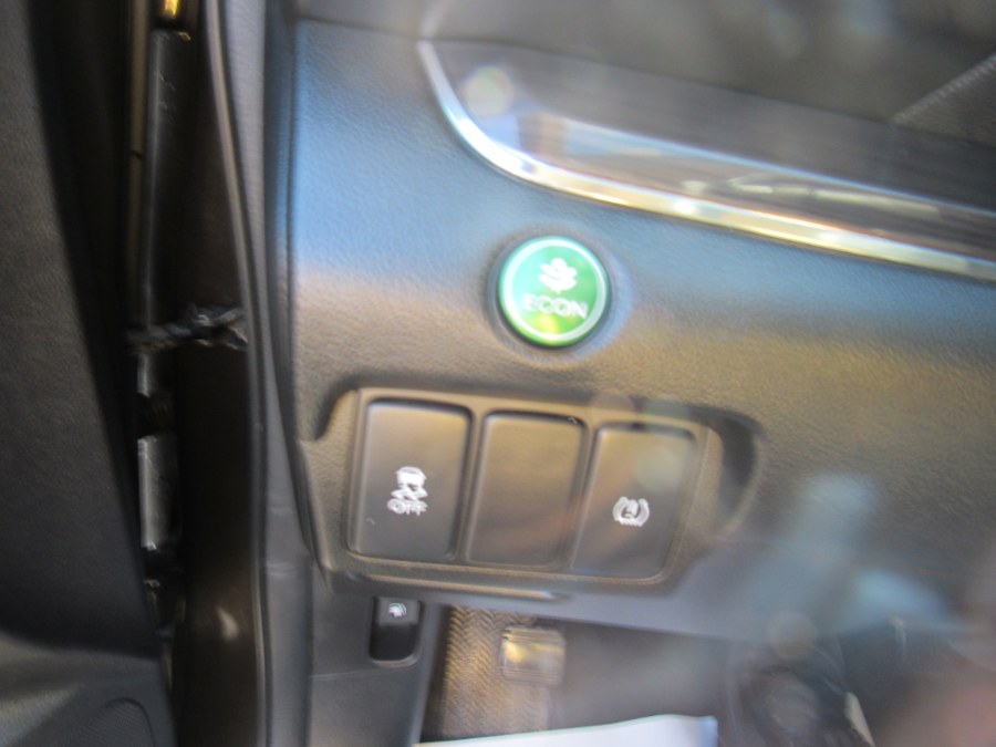 2015 Honda CR-V EX-L, available for sale in Worcester, Massachusetts | Hilario's Auto Sales Inc.. Worcester, Massachusetts 2015 Honda CR-V EX-L, available for sale in Worcester, Massachusetts | Hilario's Auto Sales Inc.. Worcester, Massachusetts