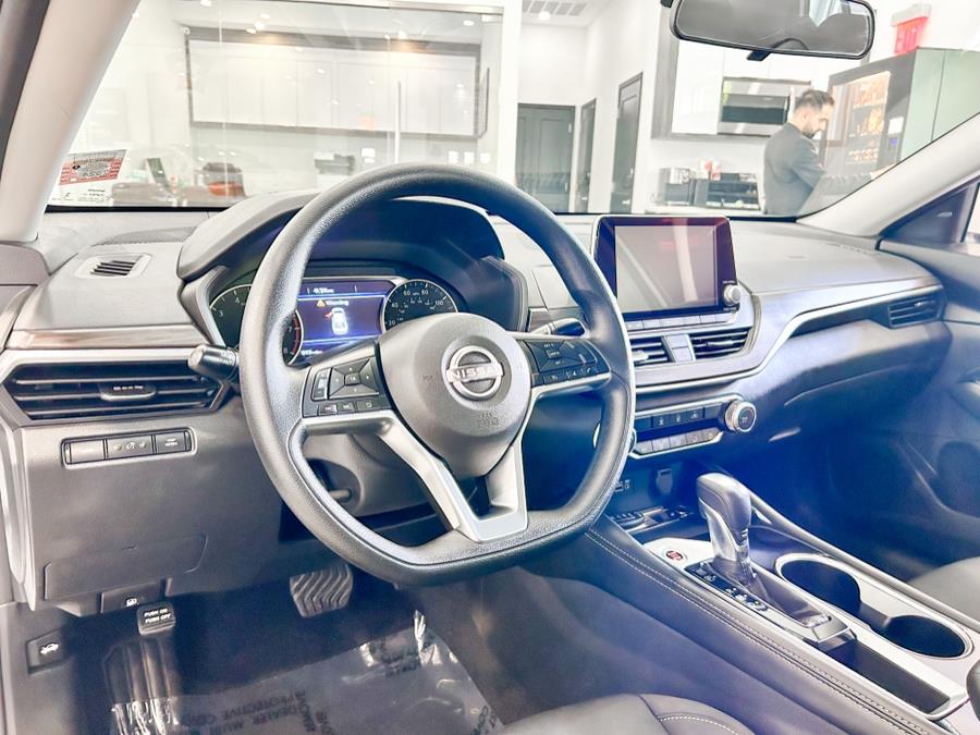2023 Nissan Altima 2.5 SV Sedan, available for sale in Franklin Square, New York | Luxury Motor Club. Franklin Square, New York 2023 Nissan Altima 2.5 SV Sedan, available for sale in Franklin Square, New York | Luxury Motor Club. Franklin Square, New York