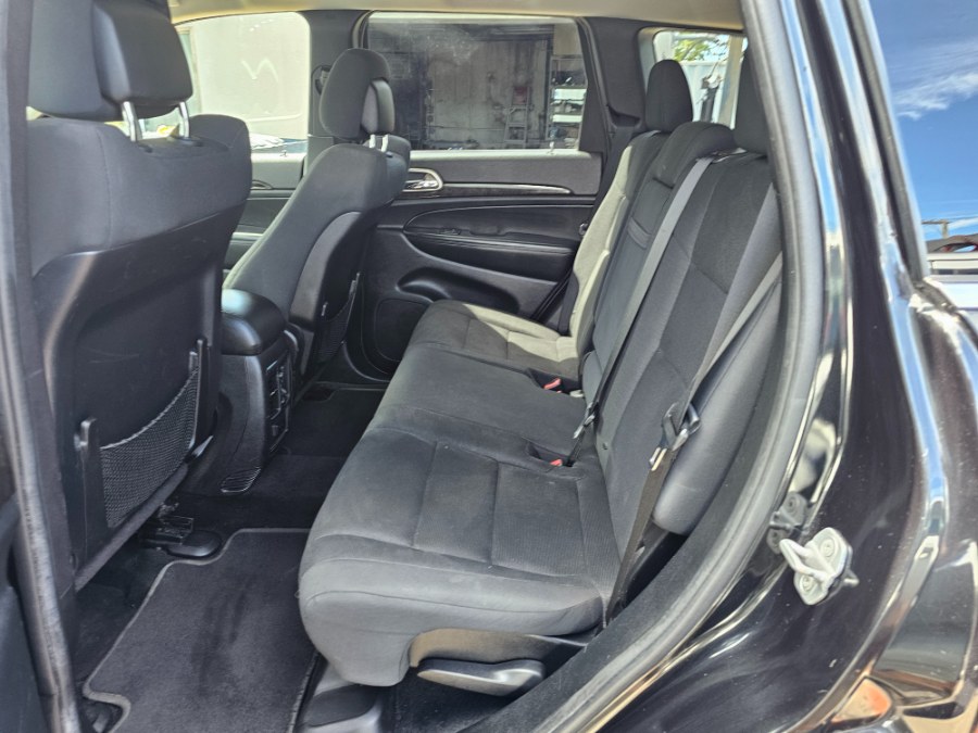 2013 Jeep Grand Cherokee 4WD 4dr Laredo, available for sale in Patchogue, New York | Romaxx Truxx. Patchogue, New York 2013 Jeep Grand Cherokee 4WD 4dr Laredo, available for sale in Patchogue, New York | Romaxx Truxx. Patchogue, New York