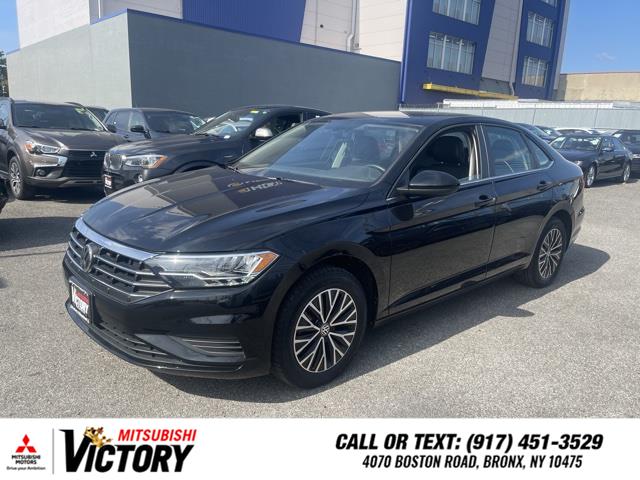 Used 2021 Volkswagen Jetta in Bronx, New York | Victory Mitsubishi and Pre-Owned Super Center. Bronx, New York