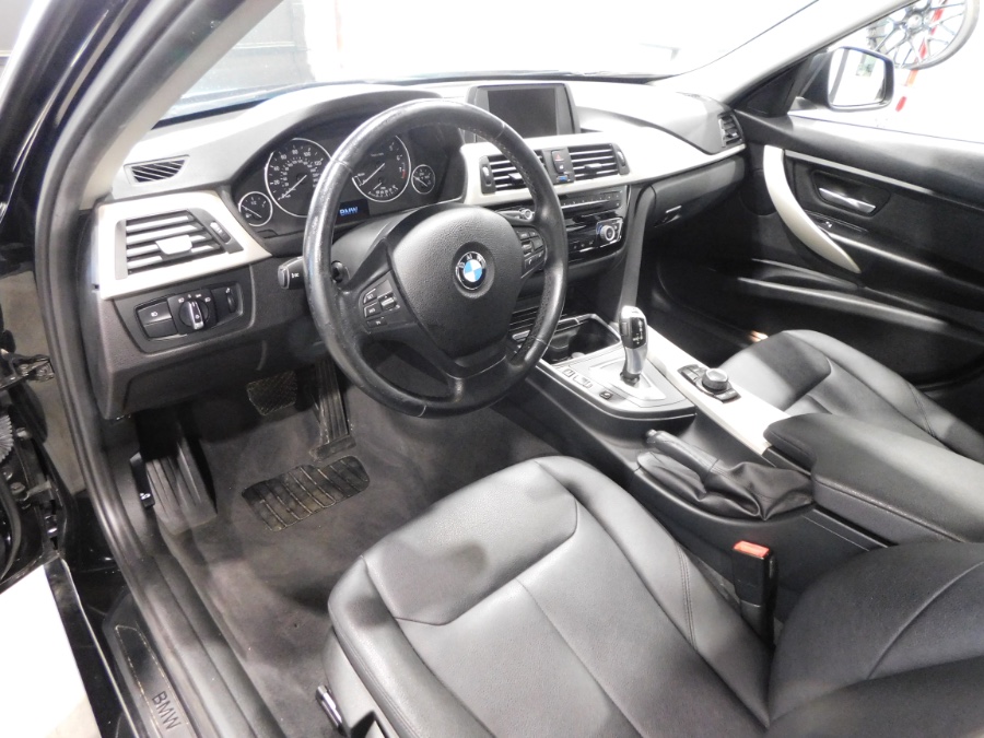 2016 BMW 3 Series 4dr Sdn 320i xDrive AWD South Africa, available for sale in Lodi, New Jersey | Soliman Motors. Lodi, New Jersey 2016 BMW 3 Series 4dr Sdn 320i xDrive AWD South Africa, available for sale in Lodi, New Jersey | Soliman Motors. Lodi, New Jersey