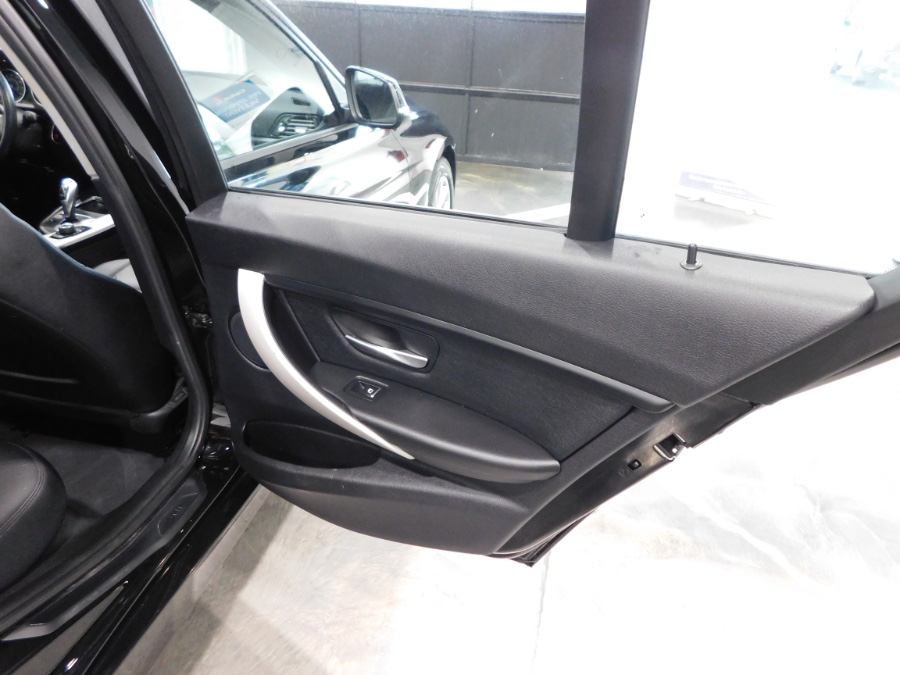 2016 BMW 3 Series 4dr Sdn 320i xDrive AWD South Africa, available for sale in Lodi, New Jersey | Soliman Motors. Lodi, New Jersey 2016 BMW 3 Series 4dr Sdn 320i xDrive AWD South Africa, available for sale in Lodi, New Jersey | Soliman Motors. Lodi, New Jersey