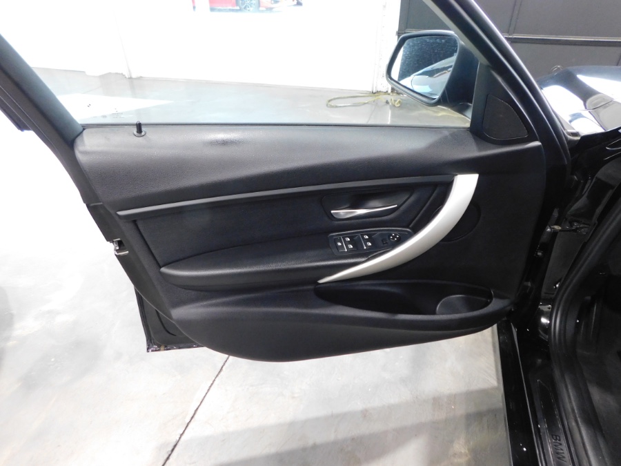 2016 BMW 3 Series 4dr Sdn 320i xDrive AWD South Africa, available for sale in Lodi, New Jersey | Soliman Motors. Lodi, New Jersey 2016 BMW 3 Series 4dr Sdn 320i xDrive AWD South Africa, available for sale in Lodi, New Jersey | Soliman Motors. Lodi, New Jersey