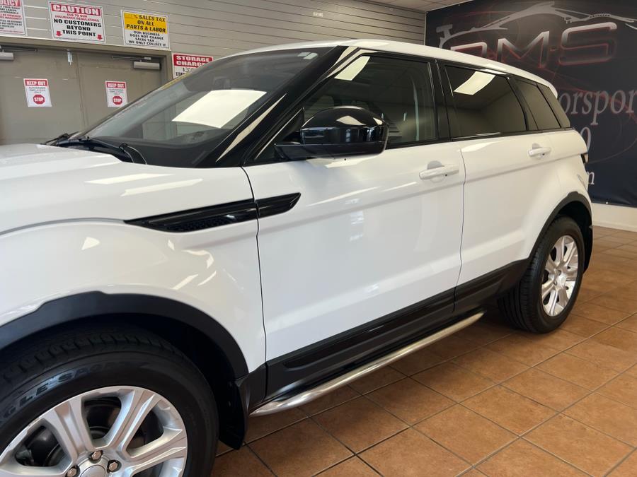 2017 Land Rover Range Rover Evoque 5 Door SE, available for sale in Suffern, New York | Rockland Motor Sport. Suffern, New York 2017 Land Rover Range Rover Evoque 5 Door SE, available for sale in Suffern, New York | Rockland Motor Sport. Suffern, New York