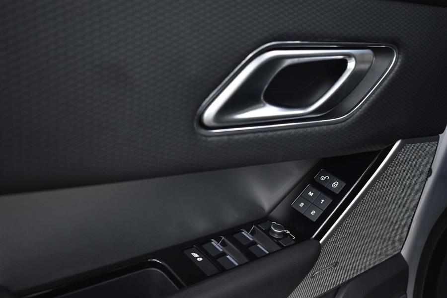 2019 Land Rover Range Rover Velar P250 R Dynamic SE AWD 4dr SUV, available for sale in Great Neck, New York | Camy Cars. Great Neck, New York 2019 Land Rover Range Rover Velar P250 R Dynamic SE AWD 4dr SUV, available for sale in Great Neck, New York | Camy Cars. Great Neck, New York
