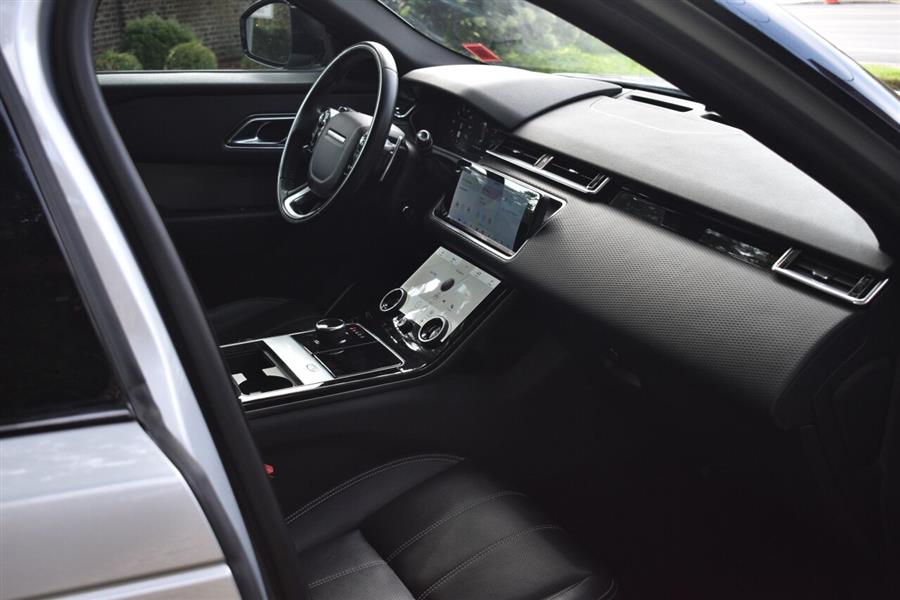 2019 Land Rover Range Rover Velar P250 R Dynamic SE AWD 4dr SUV, available for sale in Great Neck, New York | Camy Cars. Great Neck, New York 2019 Land Rover Range Rover Velar P250 R Dynamic SE AWD 4dr SUV, available for sale in Great Neck, New York | Camy Cars. Great Neck, New York