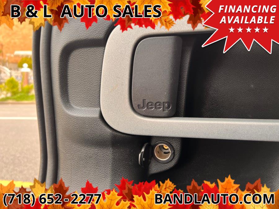 2018 Jeep Cherokee Latitude Plus 4x4, available for sale in Bronx, New York | B & L Auto Sales LLC. Bronx, New York 2018 Jeep Cherokee Latitude Plus 4x4, available for sale in Bronx, New York | B & L Auto Sales LLC. Bronx, New York