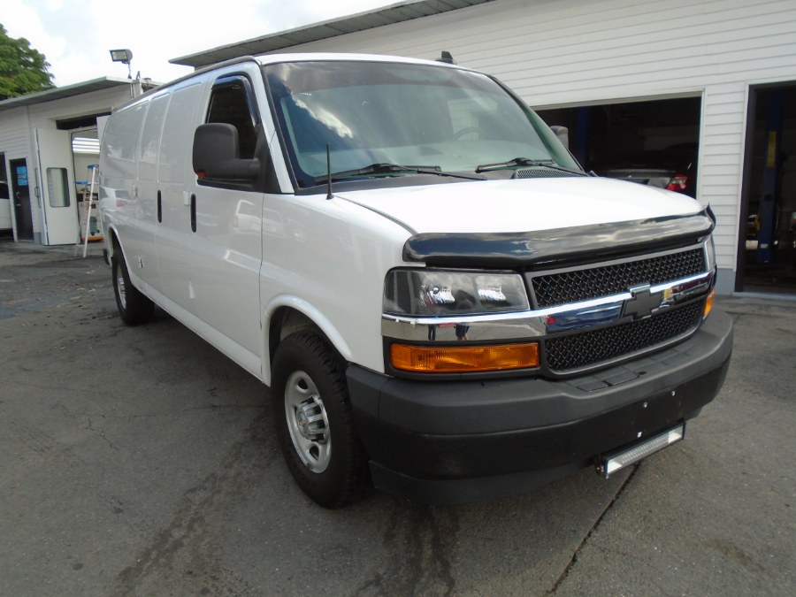 2018 Chevrolet Express Cargo Van RWD 2500 155", available for sale in Waterbury, Connecticut | Jim Juliani Motors. Waterbury, Connecticut