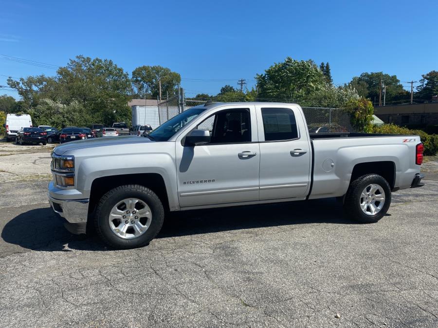 2015 Chevrolet Silverado 1500 4WD Double Cab 143.5" LT w/1LT, available for sale in Milford, Connecticut | Dealertown Auto Wholesalers. Milford, Connecticut 2015 Chevrolet Silverado 1500 4WD Double Cab 143.5" LT w/1LT, available for sale in Milford, Connecticut | Dealertown Auto Wholesalers. Milford, Connecticut