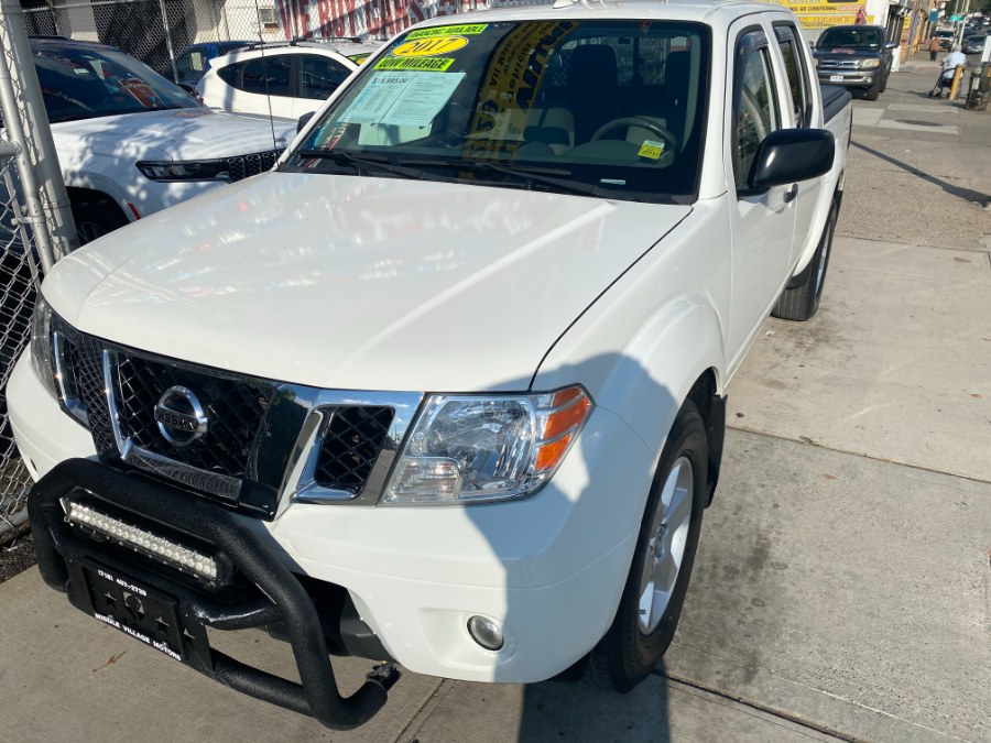 Used 2017 Nissan Frontier in Middle Village, New York | Middle Village Motors . Middle Village, New York
