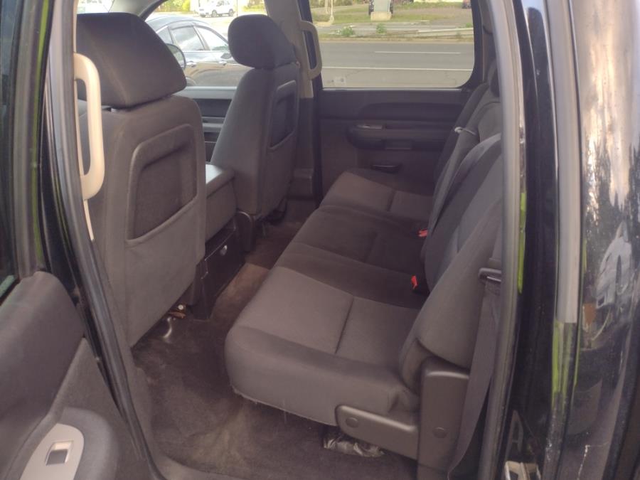 2011 GMC Sierra 1500 4WD Crew Cab 143.5" SLE, available for sale in Chicopee, Massachusetts | Matts Auto Mall LLC. Chicopee, Massachusetts 2011 GMC Sierra 1500 4WD Crew Cab 143.5" SLE, available for sale in Chicopee, Massachusetts | Matts Auto Mall LLC. Chicopee, Massachusetts