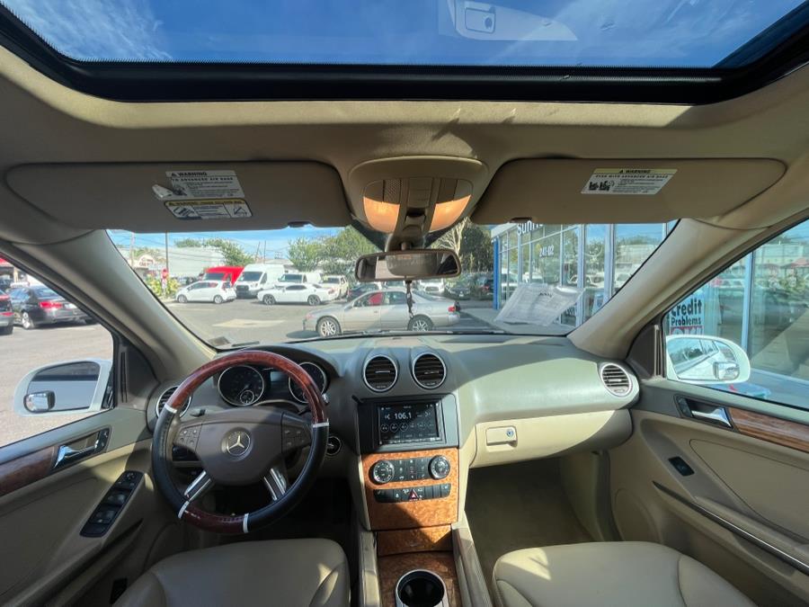 2008 Mercedes-Benz ML350 4MATIC 4dr 3.5L, available for sale in Rosedale, New York | Sunrise Auto Sales. Rosedale, New York 2008 Mercedes-Benz ML350 4MATIC 4dr 3.5L, available for sale in Rosedale, New York | Sunrise Auto Sales. Rosedale, New York