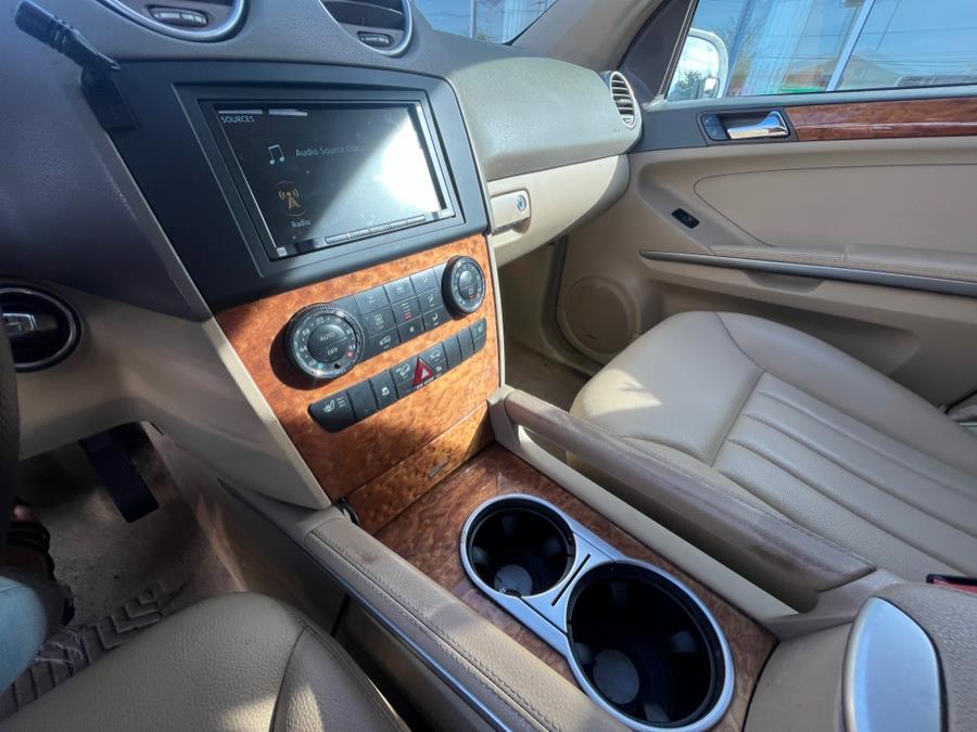 2008 Mercedes-Benz ML350 4MATIC 4dr 3.5L, available for sale in Elmont, New York | Sunrise of Elmont. Elmont, New York 2008 Mercedes-Benz ML350 4MATIC 4dr 3.5L, available for sale in Elmont, New York | Sunrise of Elmont. Elmont, New York