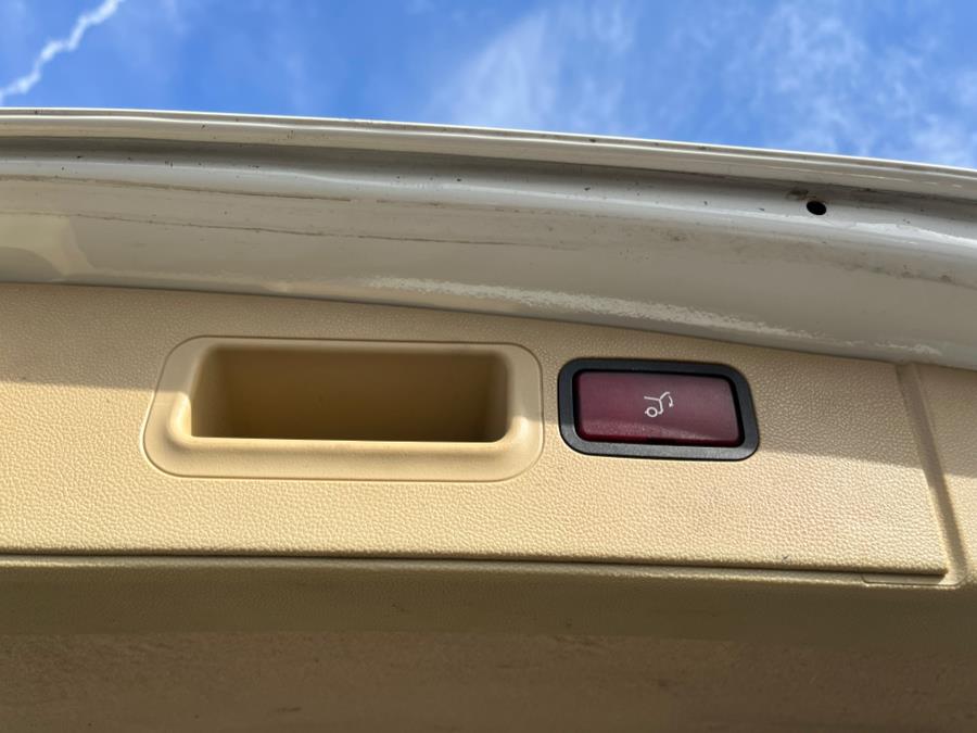 2008 Mercedes-Benz ML350 4MATIC 4dr 3.5L, available for sale in Elmont, New York | Sunrise of Elmont. Elmont, New York 2008 Mercedes-Benz ML350 4MATIC 4dr 3.5L, available for sale in Elmont, New York | Sunrise of Elmont. Elmont, New York