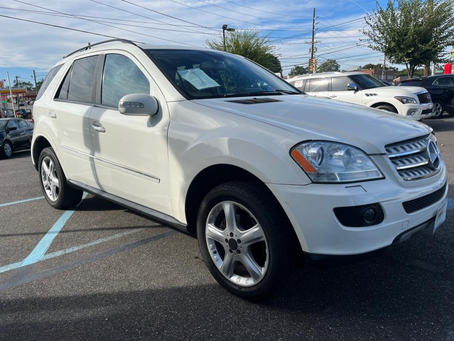 2008 Mercedes-Benz ML350 4MATIC 4dr 3.5L, available for sale in Elmont, New York | Sunrise of Elmont. Elmont, New York 2008 Mercedes-Benz ML350 4MATIC 4dr 3.5L, available for sale in Elmont, New York | Sunrise of Elmont. Elmont, New York