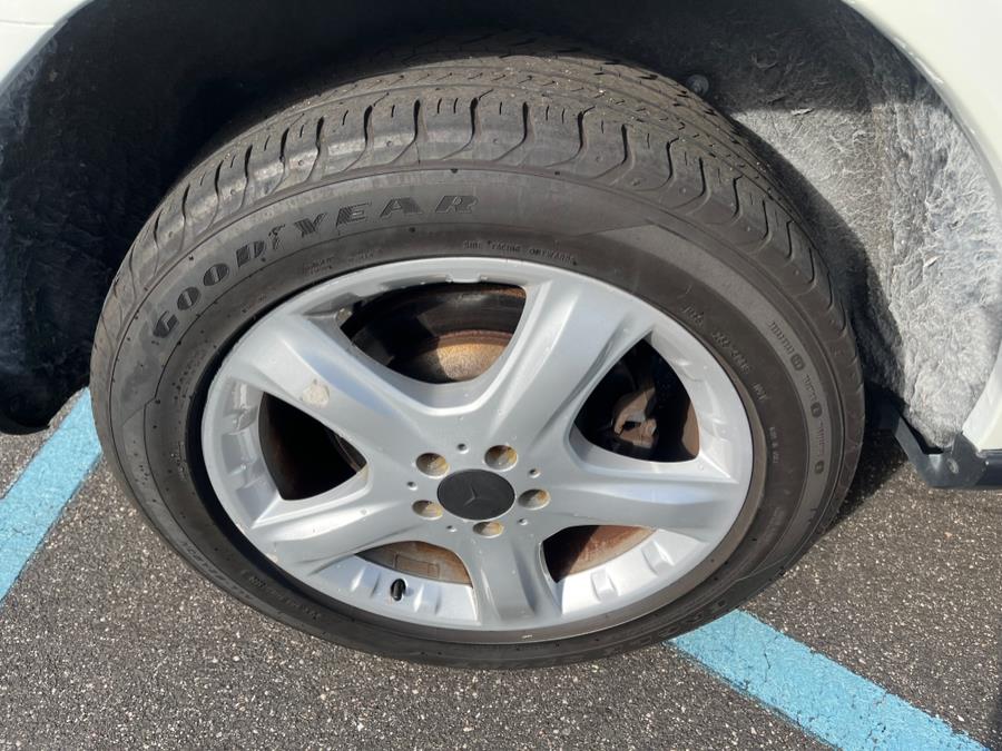2008 Mercedes-Benz ML350 4MATIC 4dr 3.5L, available for sale in Elmont, New York | Sunrise of Elmont. Elmont, New York 2008 Mercedes-Benz ML350 4MATIC 4dr 3.5L, available for sale in Elmont, New York | Sunrise of Elmont. Elmont, New York