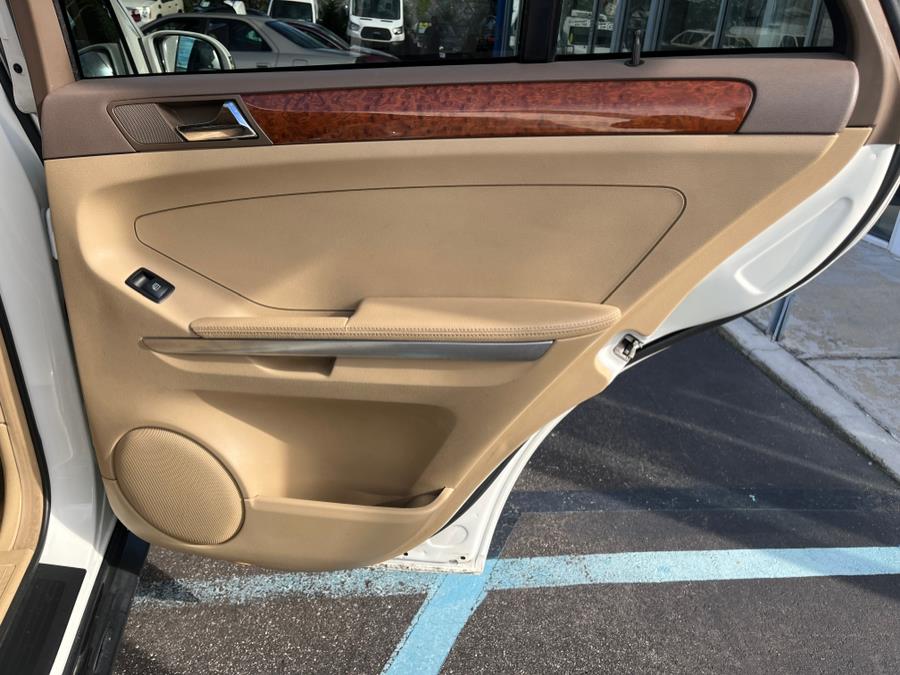 2008 Mercedes-Benz ML350 4MATIC 4dr 3.5L, available for sale in Elmont, New York | Sunrise of Elmont. Elmont, New York 2008 Mercedes-Benz ML350 4MATIC 4dr 3.5L, available for sale in Elmont, New York | Sunrise of Elmont. Elmont, New York