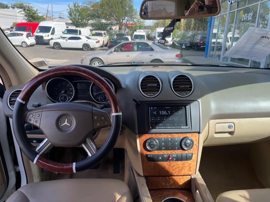 2008 Mercedes-Benz ML350 4MATIC 4dr 3.5L, available for sale in Elmont, New York | Sunrise of Elmont. Elmont, New York 2008 Mercedes-Benz ML350 4MATIC 4dr 3.5L, available for sale in Elmont, New York | Sunrise of Elmont. Elmont, New York