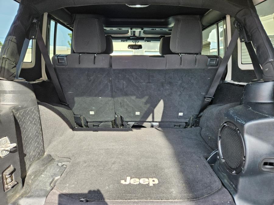 2014 Jeep Wrangler Unlimited 4WD 4dr Sahara, available for sale in Wantagh, New York | Alpine Motors Inc. Wantagh, New York 2014 Jeep Wrangler Unlimited 4WD 4dr Sahara, available for sale in Wantagh, New York | Alpine Motors Inc. Wantagh, New York