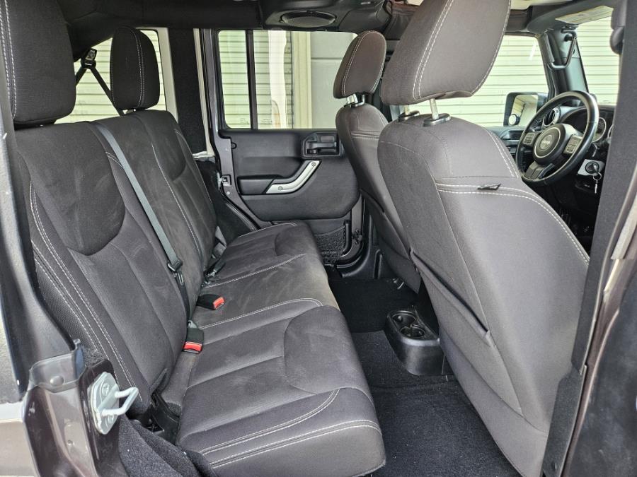 2014 Jeep Wrangler Unlimited 4WD 4dr Sahara, available for sale in Wantagh, New York | Alpine Motors Inc. Wantagh, New York 2014 Jeep Wrangler Unlimited 4WD 4dr Sahara, available for sale in Wantagh, New York | Alpine Motors Inc. Wantagh, New York