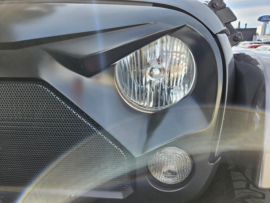 2014 Jeep Wrangler Unlimited 4WD 4dr Sahara, available for sale in Wantagh, New York | Alpine Motors Inc. Wantagh, New York 2014 Jeep Wrangler Unlimited 4WD 4dr Sahara, available for sale in Wantagh, New York | Alpine Motors Inc. Wantagh, New York
