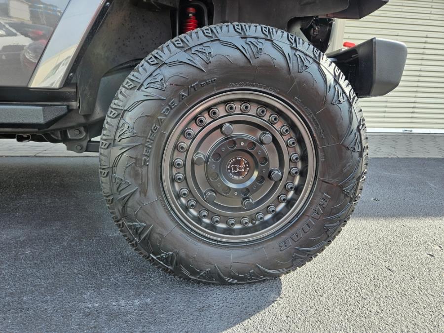 2014 Jeep Wrangler Unlimited 4WD 4dr Sahara, available for sale in Wantagh, New York | Alpine Motors Inc. Wantagh, New York 2014 Jeep Wrangler Unlimited 4WD 4dr Sahara, available for sale in Wantagh, New York | Alpine Motors Inc. Wantagh, New York
