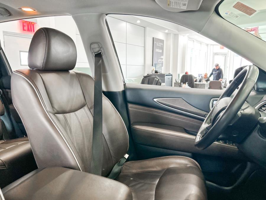 2019 INFINITI QX60 2019.5 LUXE AWD, available for sale in Franklin Square, New York | Luxury Motor Club. Franklin Square, New York 2019 INFINITI QX60 2019.5 LUXE AWD, available for sale in Franklin Square, New York | Luxury Motor Club. Franklin Square, New York