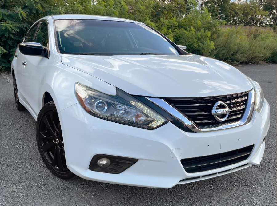 Used 2017 Nissan Altima in Plainfield, New Jersey | Lux Auto Sales of NJ. Plainfield, New Jersey
