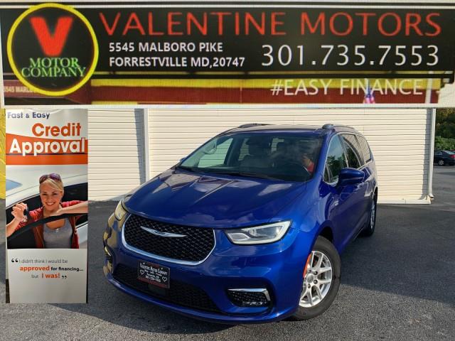 2021 Chrysler Pacifica Touring L, available for sale in Forestville, Maryland | Valentine Motor Company. Forestville, Maryland