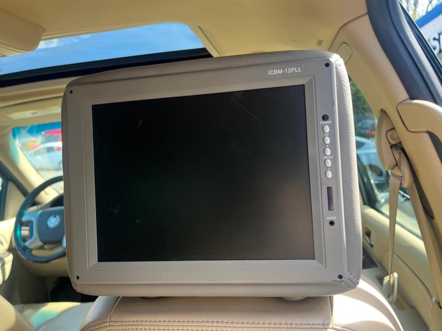 2010 Cadillac Escalade RUNS GREAT!, available for sale in Elmont, New York | Sunrise of Elmont. Elmont, New York 2010 Cadillac Escalade RUNS GREAT!, available for sale in Elmont, New York | Sunrise of Elmont. Elmont, New York