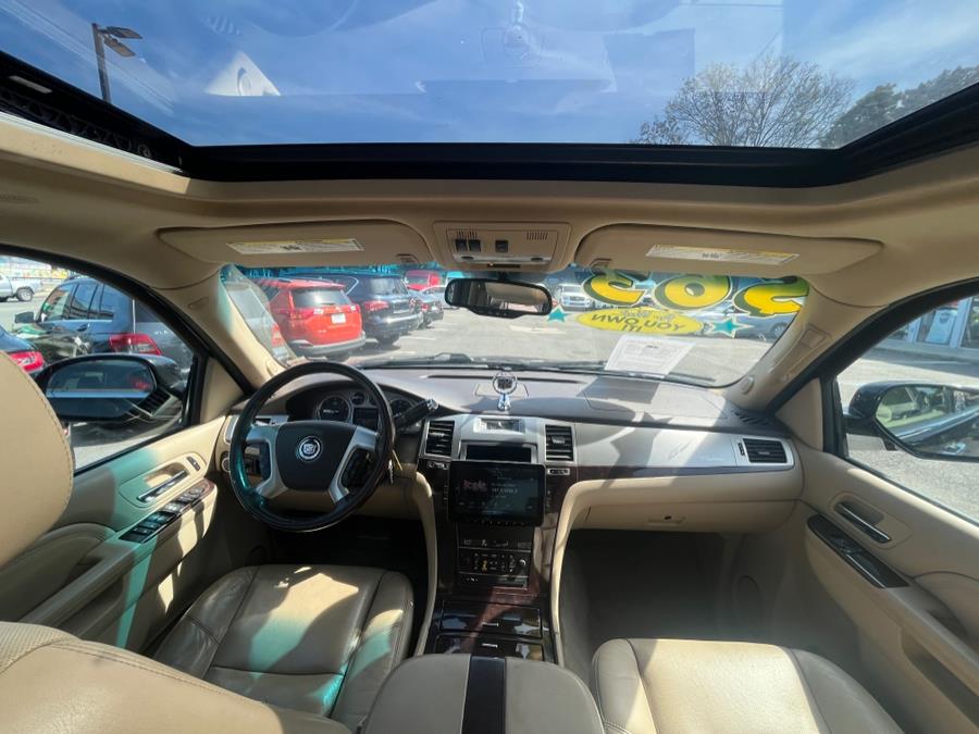 2010 Cadillac Escalade RUNS GREAT!, available for sale in Elmont, New York | Sunrise of Elmont. Elmont, New York 2010 Cadillac Escalade RUNS GREAT!, available for sale in Elmont, New York | Sunrise of Elmont. Elmont, New York