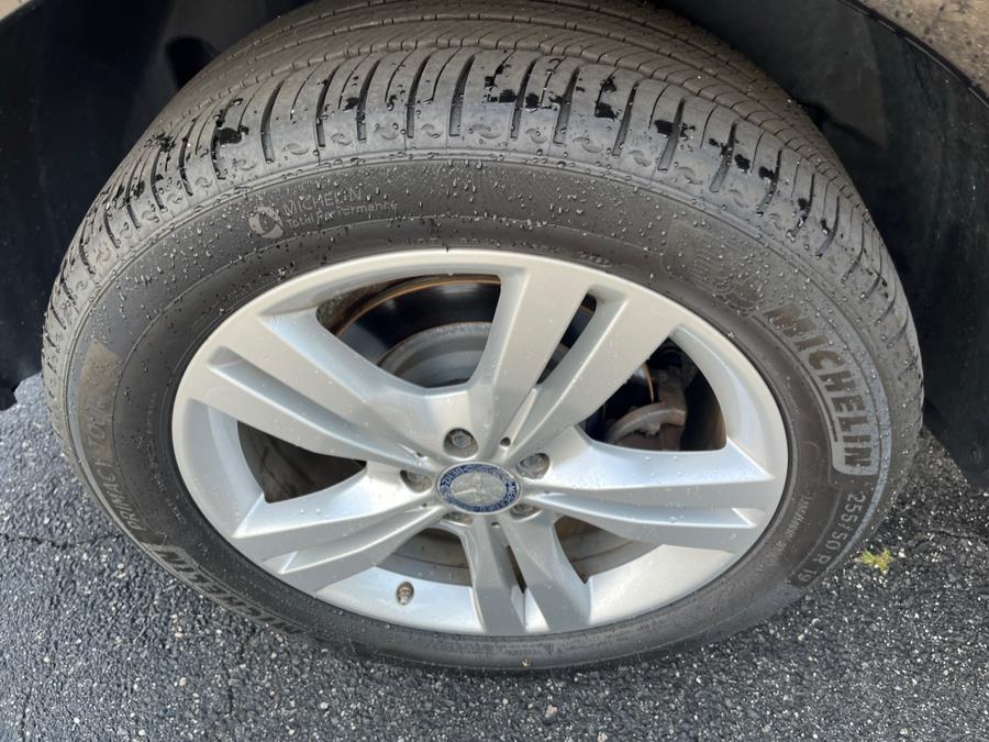 2015 Mercedes-Benz ML350 LOW MILES!!!, available for sale in Rosedale, New York | Sunrise Auto Sales. Rosedale, New York 2015 Mercedes-Benz ML350 LOW MILES!!!, available for sale in Rosedale, New York | Sunrise Auto Sales. Rosedale, New York