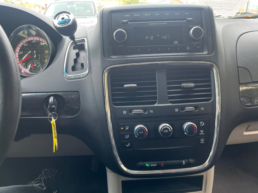 2014 Dodge Grand Caravan SE. 1 OWNER! 3RD ROW SEAT!!!, available for sale in Elmont, New York | Sunrise of Elmont. Elmont, New York 2014 Dodge Grand Caravan SE. 1 OWNER! 3RD ROW SEAT!!!, available for sale in Elmont, New York | Sunrise of Elmont. Elmont, New York