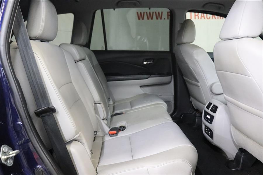 2016 Honda Pilot TOURING, available for sale in Paterson, New Jersey | Fast Track Motors. Paterson, New Jersey 2016 Honda Pilot TOURING, available for sale in Paterson, New Jersey | Fast Track Motors. Paterson, New Jersey