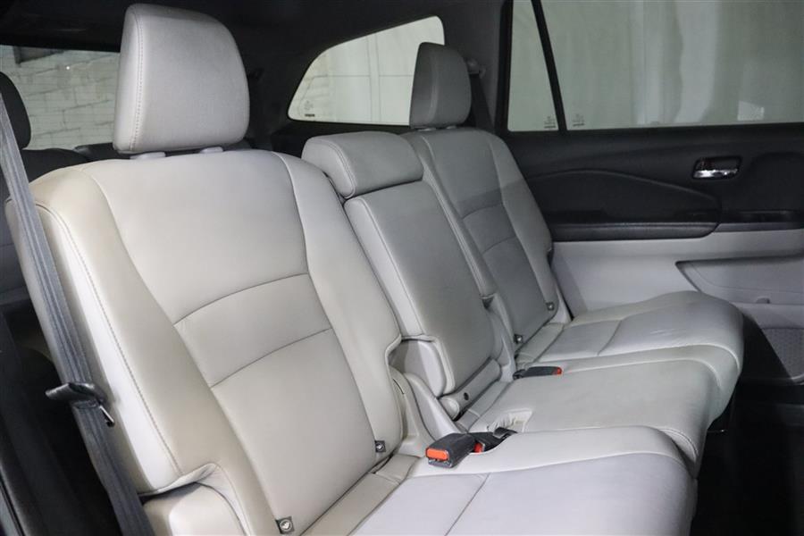 2016 Honda Pilot TOURING, available for sale in Paterson, New Jersey | Fast Track Motors. Paterson, New Jersey 2016 Honda Pilot TOURING, available for sale in Paterson, New Jersey | Fast Track Motors. Paterson, New Jersey
