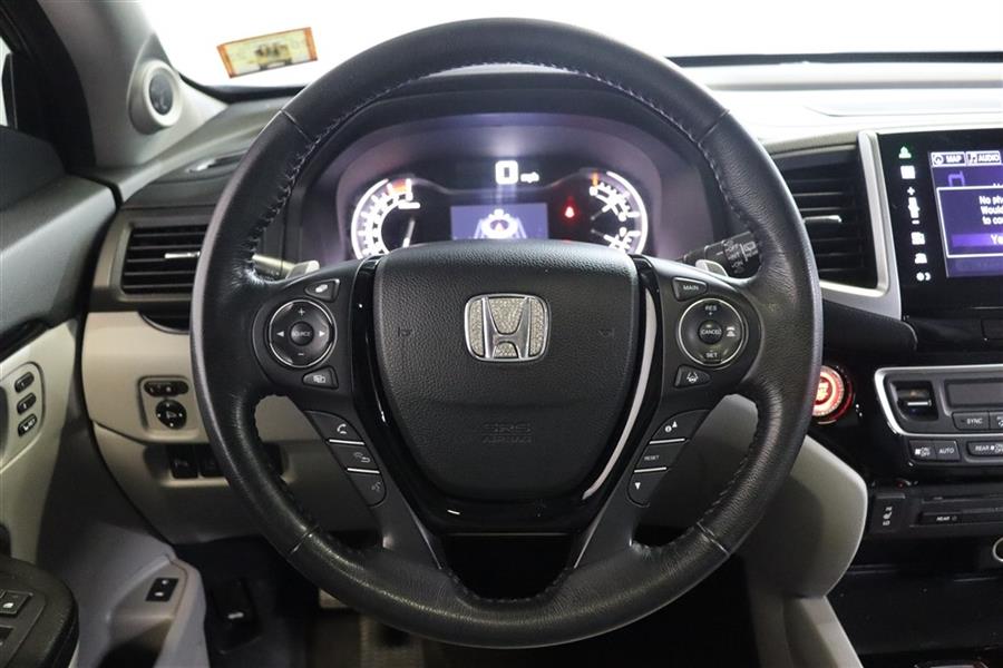 2016 Honda Pilot TOURING, available for sale in Paterson, New Jersey | Fast Track Motors. Paterson, New Jersey 2016 Honda Pilot TOURING, available for sale in Paterson, New Jersey | Fast Track Motors. Paterson, New Jersey