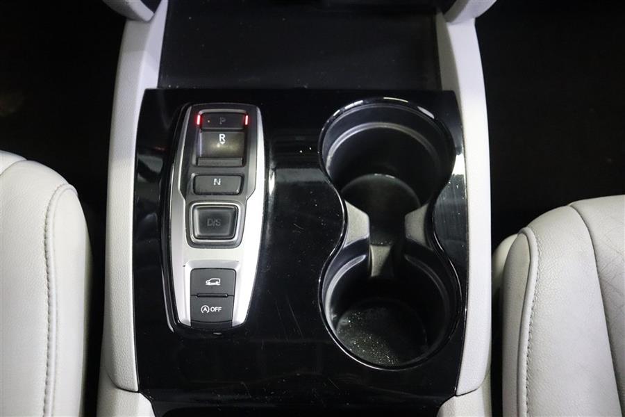 2016 Honda Pilot TOURING, available for sale in Paterson, New Jersey | Fast Track Motors. Paterson, New Jersey 2016 Honda Pilot TOURING, available for sale in Paterson, New Jersey | Fast Track Motors. Paterson, New Jersey