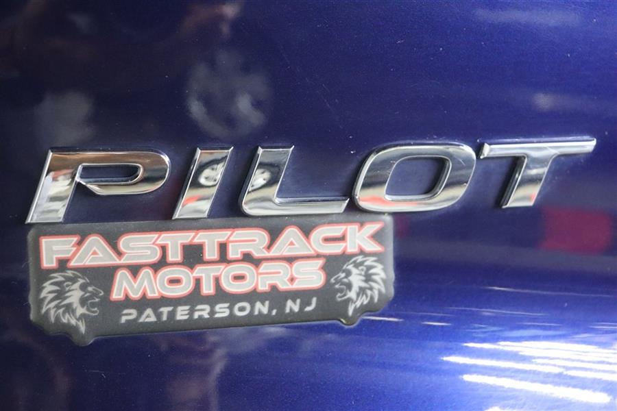2016 Honda Pilot TOURING, available for sale in Paterson, New Jersey | Fast Track Motors. Paterson, New Jersey 2016 Honda Pilot TOURING, available for sale in Paterson, New Jersey | Fast Track Motors. Paterson, New Jersey