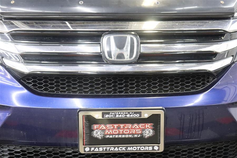 2016 Honda Pilot TOURING, available for sale in Paterson, New Jersey | Fast Track Motors. Paterson, New Jersey 2016 Honda Pilot TOURING, available for sale in Paterson, New Jersey | Fast Track Motors. Paterson, New Jersey